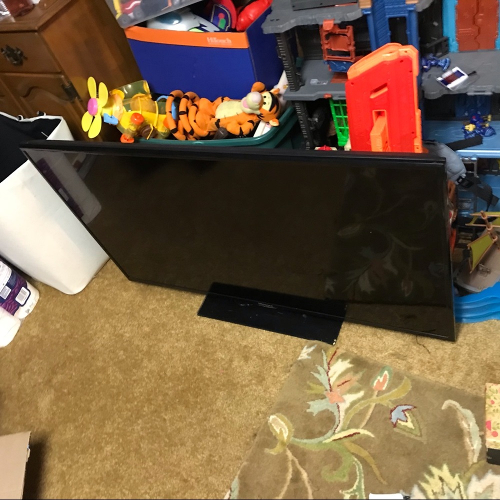 Tv - Picture 3 of 6